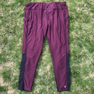Maroon active leggings with mesh calf panels